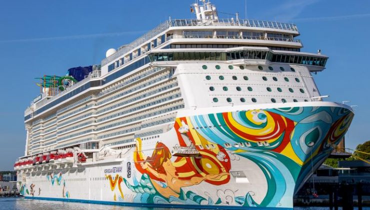 Norveç Cruise Line, Fiona Kasırgası nedeniyle Bermuda yerine Kanada’ya yönlendi
