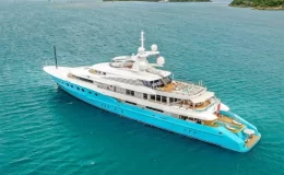 M/Y Axioma yarı fiyatına satıldı