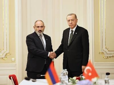 Erdoğan, Paşinyan ile Ermenistan-Türkiye ilişkilerinin normalleşmesini görüştü