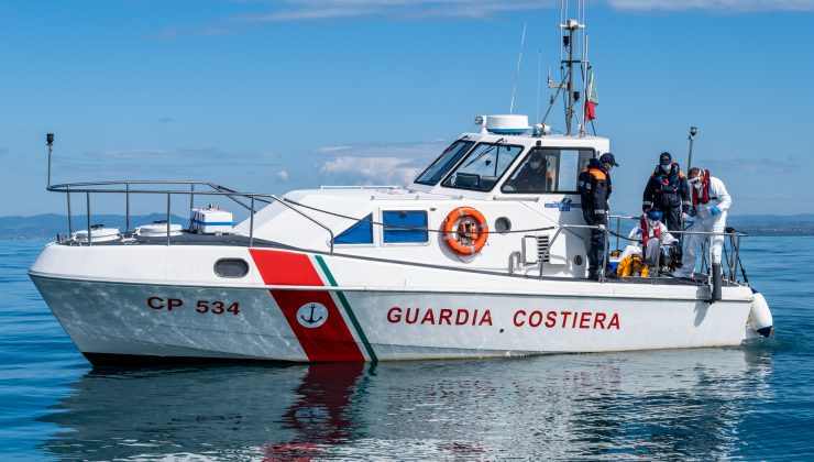 İtalya, Yunan nakliye devinin kokain yüklü gemisine el koydu