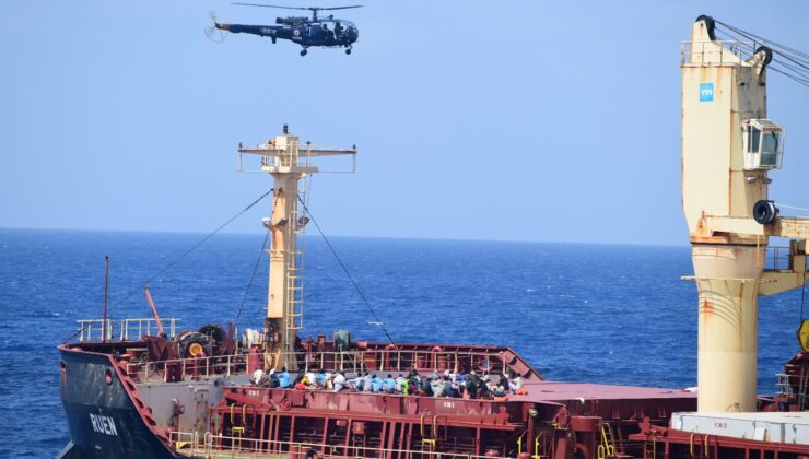 Hint donanmasından Somali korsanlarına ağır darbe