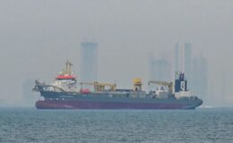 MİLYARDER YUNAN, YİNE KUMAR MASASINDA