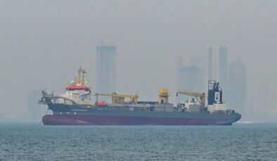 MİLYARDER YUNAN, YİNE KUMAR MASASINDA