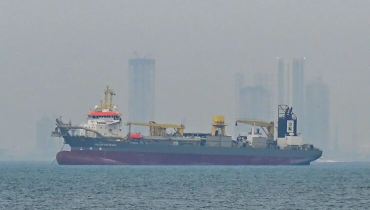 MİLYARDER YUNAN, YİNE KUMAR MASASINDA