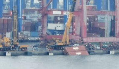 TAYVAN, LİMANDA KAZA