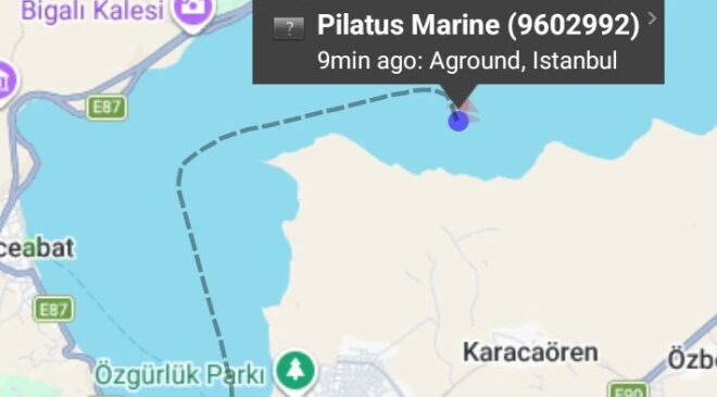 NARA ‘DA GEMİ KARAYA OTURDU